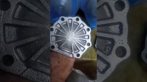 Обзор задней крышки Гура 4310 модификации.