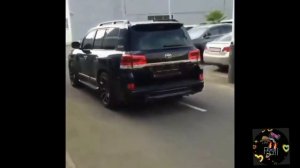 Летит крузак 200.Крутые видео под музыку с крузаком.