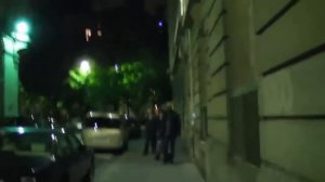 Майкл Джексон жив и он живет  в Париже или мне показалось????????