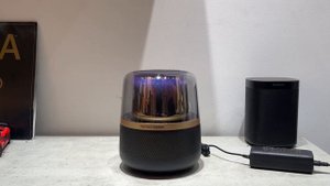 Unboxing Harman Kardon Allure Essential