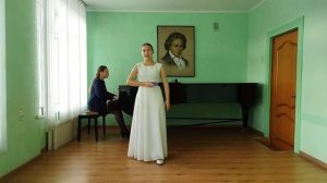 Снитко Елена.     Муз.Н.Виетти."Купите фиалки".