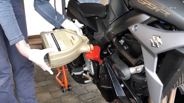 83metoo - Motorrad Inspektion selber machen смотреть онлайн