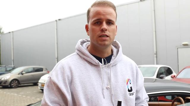 Hoe gebruik ik een lakstift autolak op kleur? Herstel zelf lakschade aan de auto! | CROP смотреть онлайн