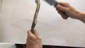 Небольшой тест ножа из дамасской стали при помощи рога.