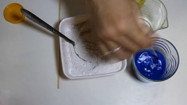 Как сделать цветной мел для рисования на асфальте. смотреть онлайн