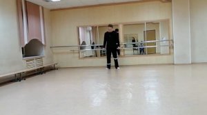 Пример комбинации в стилистике казачьего танца