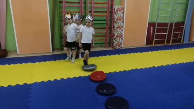 Нейросказка "Колобок"