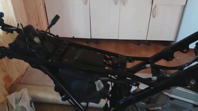 Реанимация мотоцикла.Kawasaki d-tracker 250 смотреть онлайн