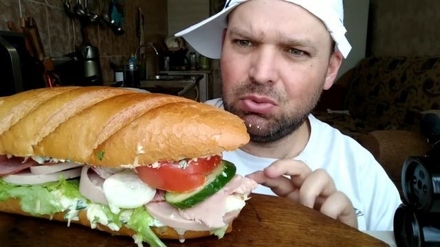 МУКБАНГ МЕГА БУТЕРБРОД / MUKBANG Mega sandwich смотреть онлайн
