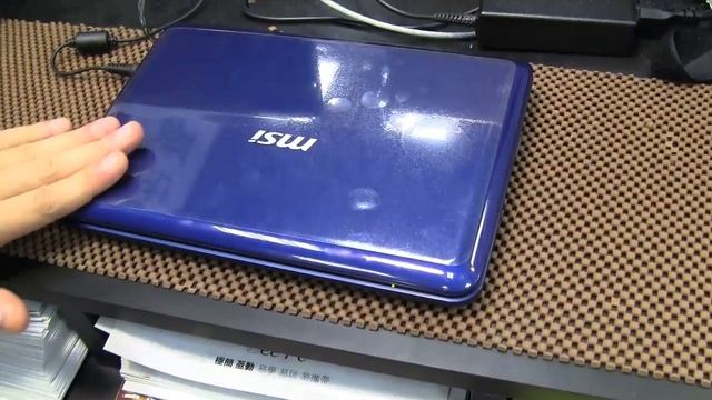 MSI Wind U100 Plus Hands On смотреть онлайн