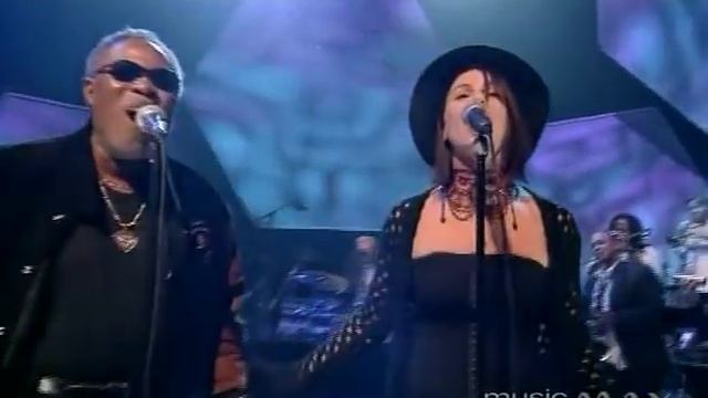 Sam Brown with Sam Moore - Together We Are Strong (Live 2002)