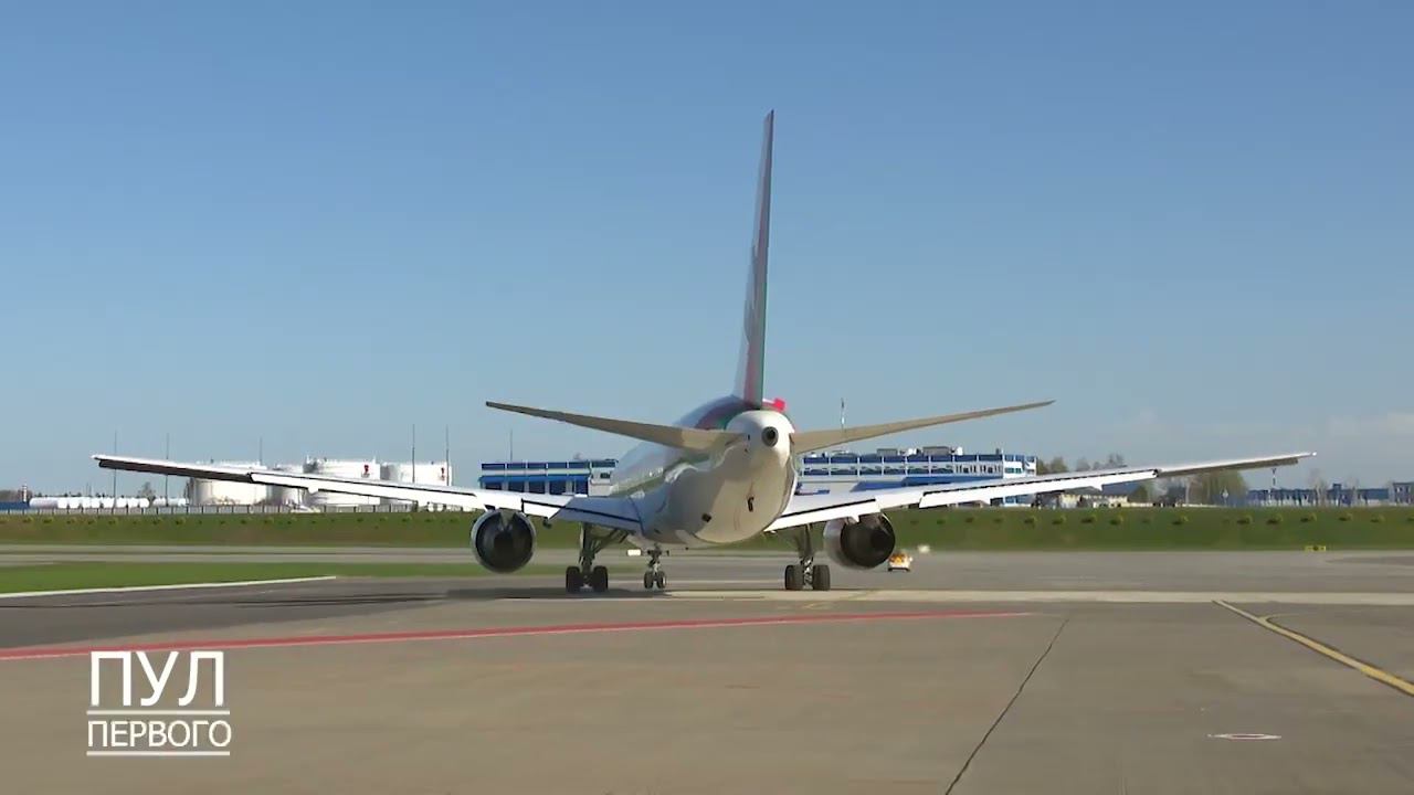 ✈️Борт для Первых! Первая белорусская космонавтка вместе с президентом Беларуси улетели в Москву.