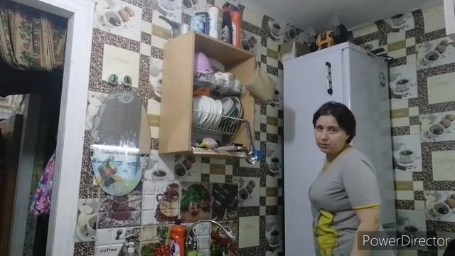 Жарим пирожки с капустой.Учим стих с Мариной . смотреть онлайн