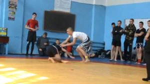 Игорь Корчуков ("Gracie Barra" Харьков) 1я схватка. Чемп Харькова по БЖЖ (No-Gi) 03.30.2014