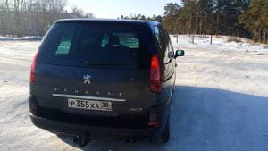 Пежо 807 внешний вид с её недостатками по кузову.