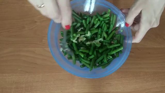 Салат из стручковой фасоли с   сыром/ Быстрый и вкусный салат