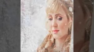 В лунном сиянии снег серебрится...