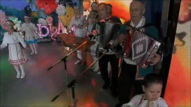 Марийский ансамбль Кна вел 480p