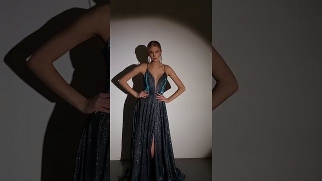 Мерцающее вечернее платье смотреть онлайн