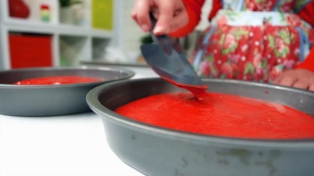 Red Velvet Cake Recipe | Demonstrated with Kenwood Chef Sense смотреть онлайн