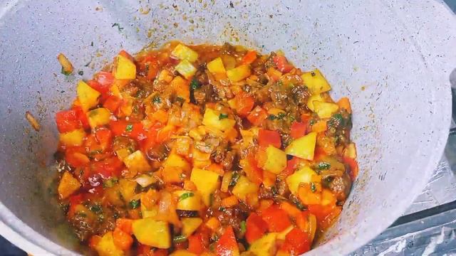 Самый вкусный домашний борщ! Как я варю красный борщ с чесночными пампушками!