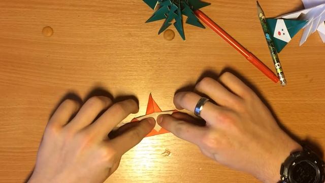 Дед Мороз из бумаги смотреть онлайн