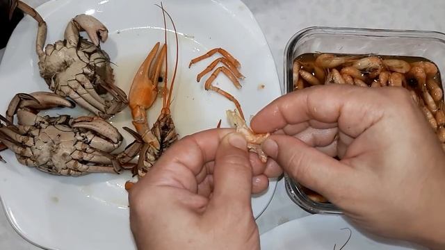 Раки и Крабы. Как их есть? Самый легкий способ. Чистим как профи! 2я серия + креветки
