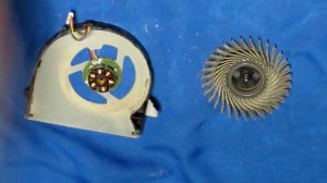 Lenovo B560, V560, B570, V570 - Disassembly and fan cleaning (Разборка и чистка ноутбука)