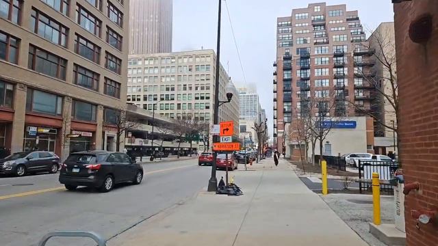 Chicago Loop Walk to South Loop and to the New Church of Scientology Building in Printers Row смотреть онлайн