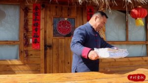 Salamander Grill on Charcoal! RARE Ancient Delicacy with AWESOME Taste | Uncle Rural Gourmet