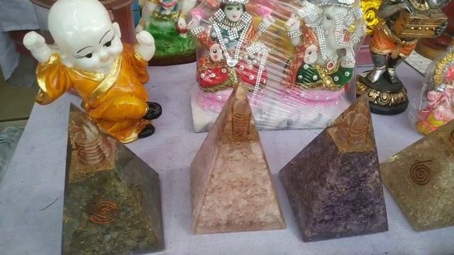 канун индийского фестиваля Дивали/праздничные хлопоты покупки базар/ вечерний ужин в ресторане/ смотреть онлайн