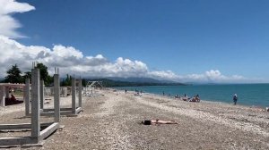 Гудаута / Пляж в Кейт Парке