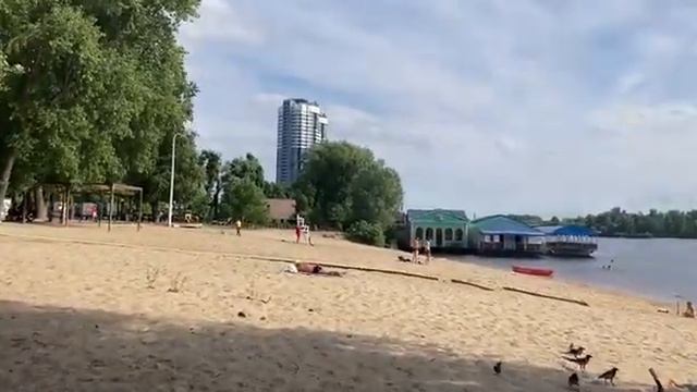 Киев в военное время сегодня, сейчас! Подписывайтесь на канал! смотреть онлайн