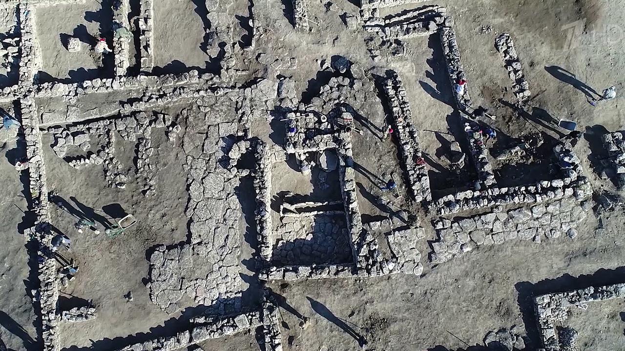 При строительстве железной дороги в районе Крымского моста обнаружили целую античную деревню