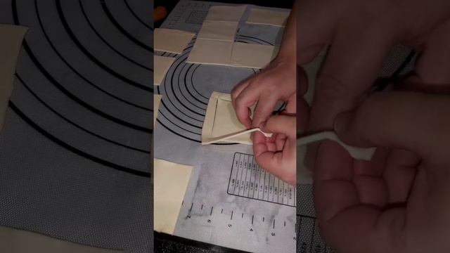 Слойки с джемом из слоеного теста,շերտավոր խմորով և ջեմով կարկանդակներ,выпечка из двух ингредиентов смотреть онлайн