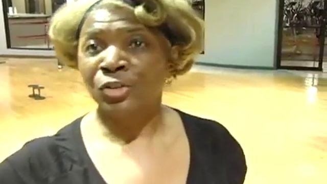 Senior Weightlifting Wonder Ernestine Shepherd смотреть онлайн