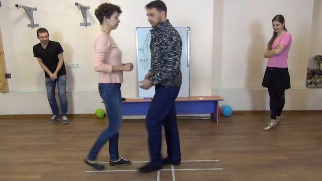 Техника ведения Cross Body Lead смотреть онлайн