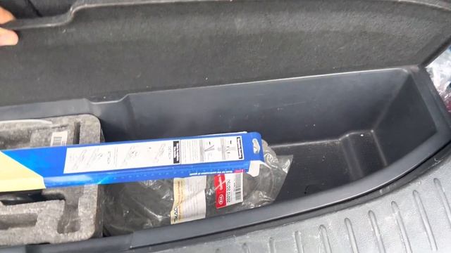 Xe 7 chỗ kia Carens 2015 số sàn đẹp miễn chê 11 vạn xịn 0964674331 смотреть онлайн