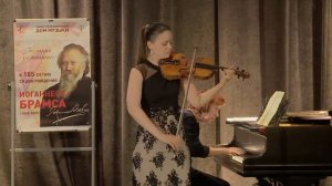 Polina Borisova (violin) 2018-05-03