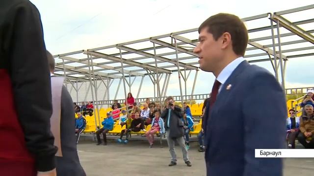 В Барнауле проходит первенство края по гребле смотреть онлайн