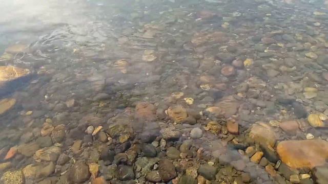 Открыли купальный сезон)) Рановато.
