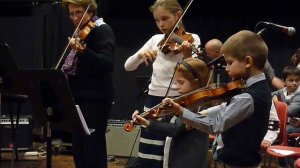 Nicolas au violon à Versailles