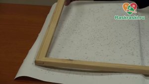 Как собрать подрамник и натянуть на него холст?