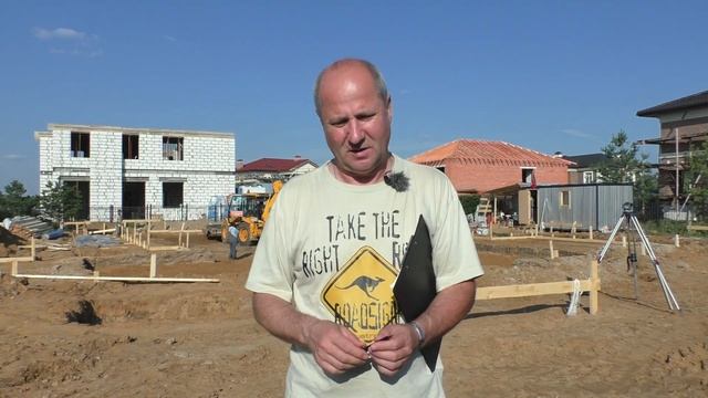 Устройство мелко заглубленных фундаментов по песчаному основанию. Часть 2. смотреть онлайн