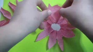 DIY Как сделать Лотос из гофрированной бумаги.