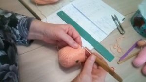 МК по вязанию игрушки "Пупс с секретиком" крючком, часть 3 - голова.