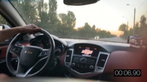 Тест-драйв Chevrolet Cruze 1.8: Красивая обертка - заурядная начинка