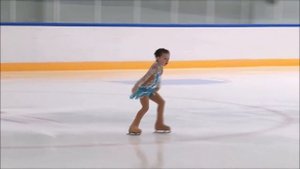 Быкова Анастасия (6 лет, 1,5 года на льду)