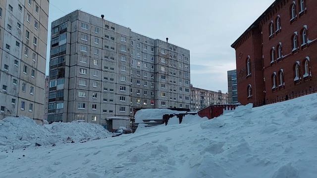 Норильск ВлогСеверный//Улицы Норильска//Талнахская - 11