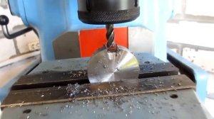 ? БАЛЕРИНКА, сковорода, ? летучий резец,Fly cutter, мухорезка.